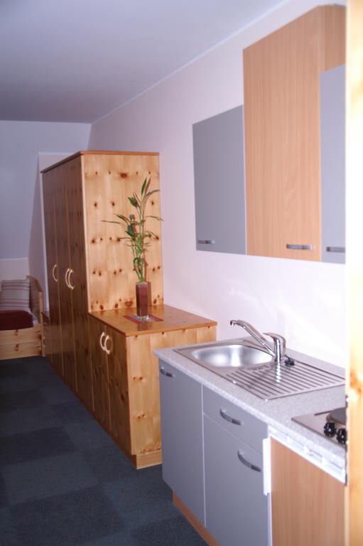 Wildwiesenhof Miesenbach  Zimmer foto