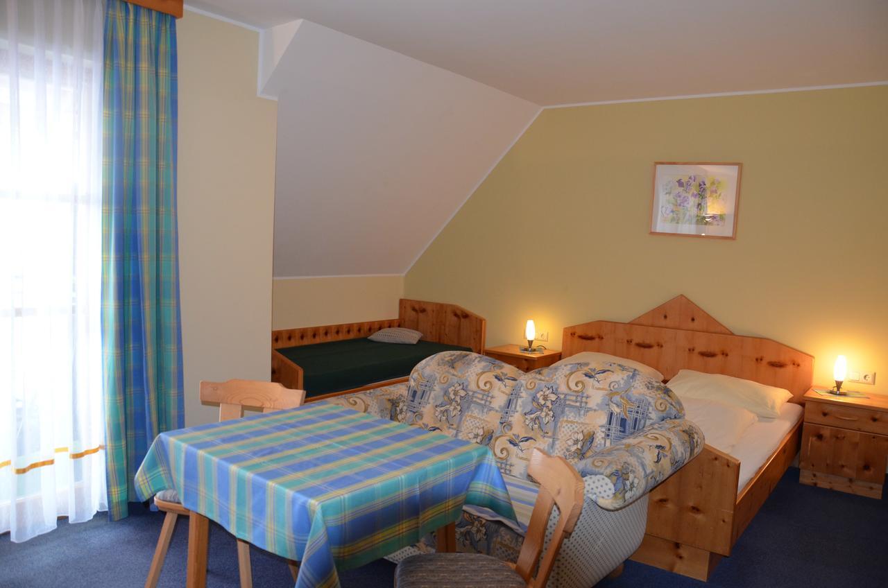 Wildwiesenhof Miesenbach  Exterior foto
